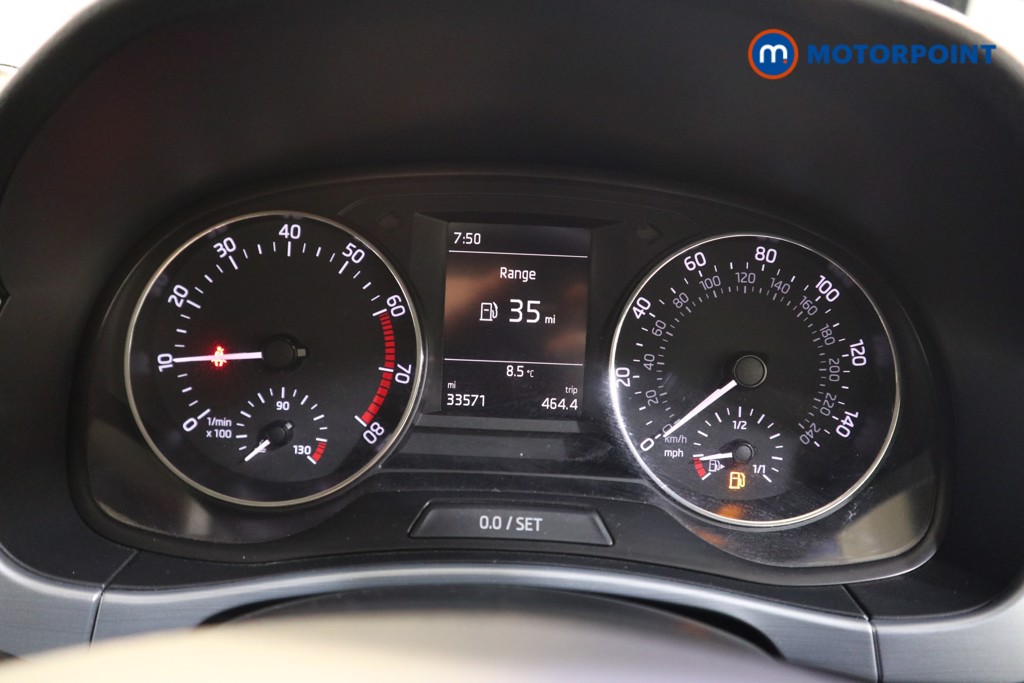 Skoda Fabia SE Manual Petrol Hatchback - Stock Number (1598519) - 5th supplementary image