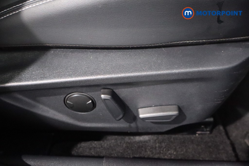 Ford Focus St-Line X Edition Manual Petrol Hatchback - Stock Number (1598567) - 22nd supplementary image