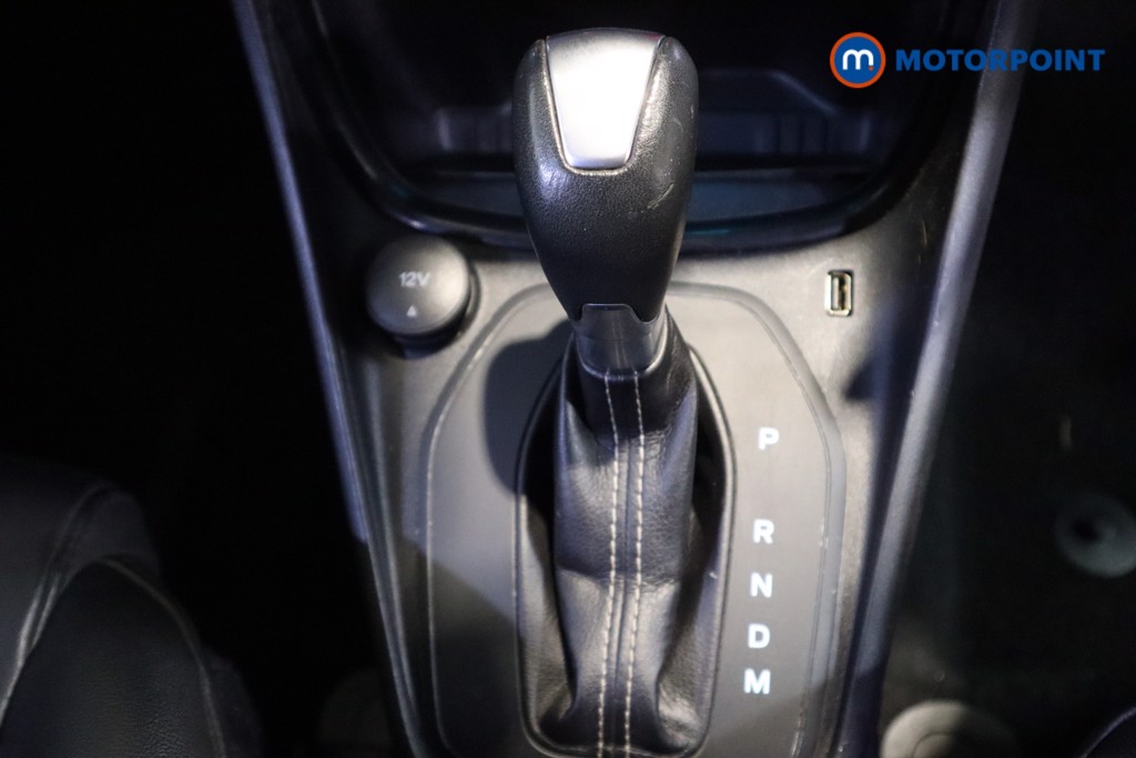 Ford Puma St-Line Vignale Automatic Petrol SUV - Stock Number (1572102) - 5th supplementary image