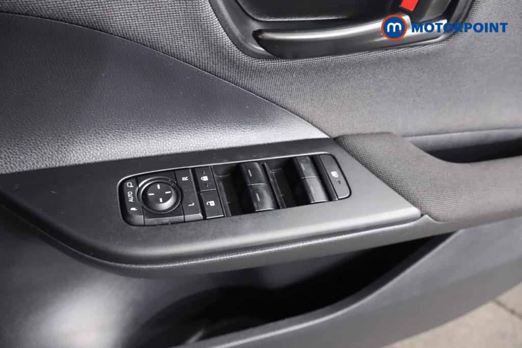 Toyota C-Hr Design Automatic Petrol Plug-In Hybrid SUV - Stock Number (1572726) - 9th supplementary image