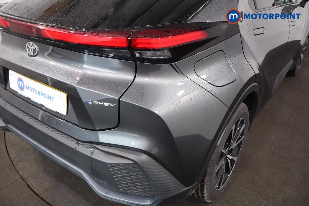Toyota C-Hr Design Automatic Petrol Plug-In Hybrid SUV - Stock Number (1572726) - 16th supplementary image