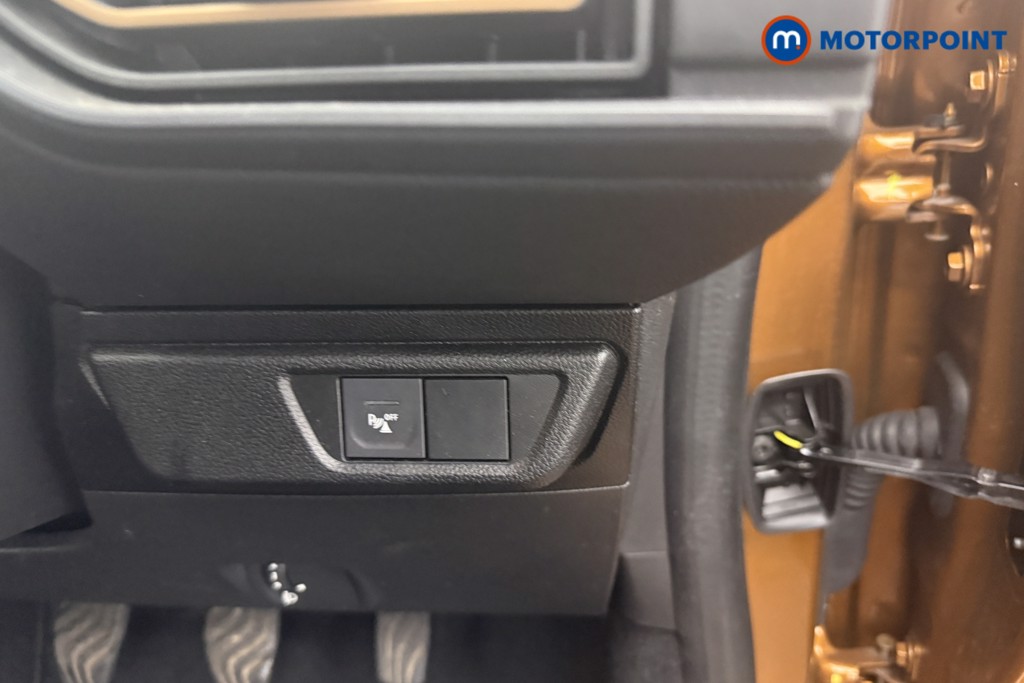 Dacia Sandero Stepway Expression Manual Petrol Hatchback - Stock Number (1577642) - 12th supplementary image
