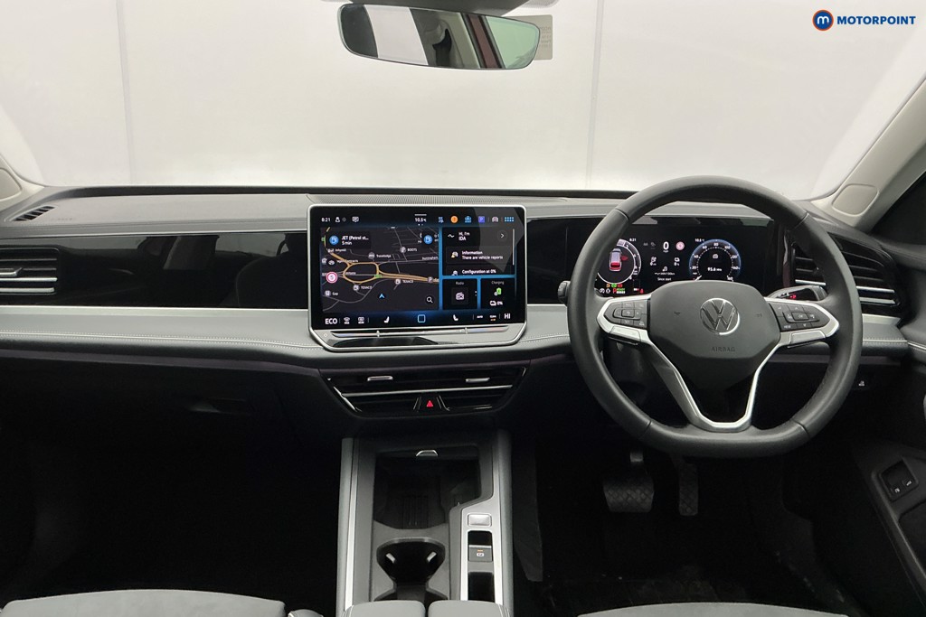 Volkswagen Passat Life Automatic Petrol Plug-In Hybrid Estate - Stock Number (1578093) - 10th supplementary image