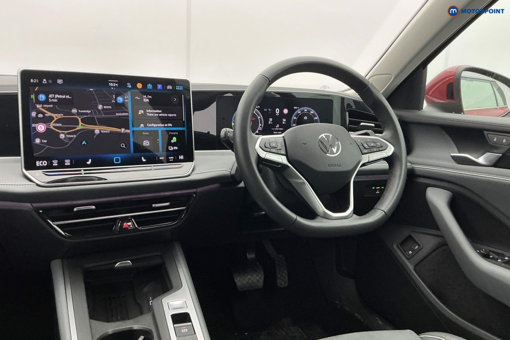 Volkswagen Passat Life Automatic Petrol Plug-In Hybrid Estate - Stock Number (1578093) - 11th supplementary image