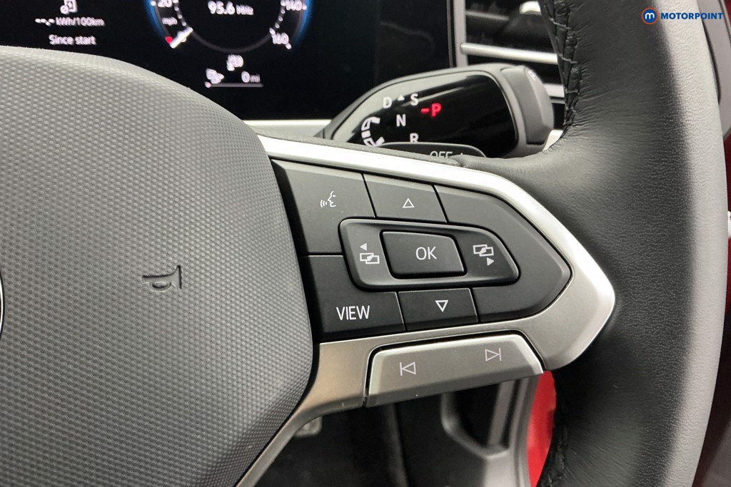 Volkswagen Passat Life Automatic Petrol Plug-In Hybrid Estate - Stock Number (1578093) - 18th supplementary image