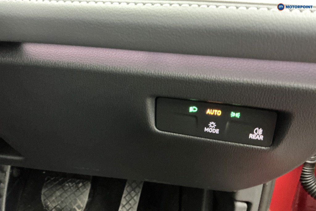 Volkswagen Passat Life Automatic Petrol Plug-In Hybrid Estate - Stock Number (1578093) - 19th supplementary image