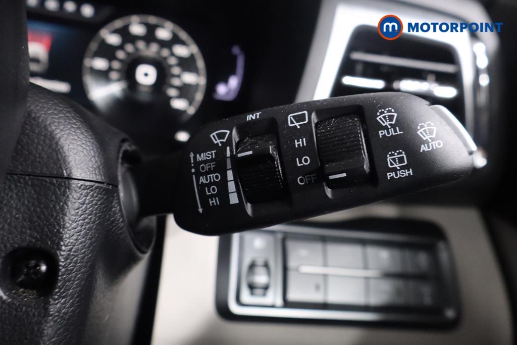 Ssangyong Tivoli Ultimate Automatic Petrol SUV - Stock Number (1578417) - 10th supplementary image