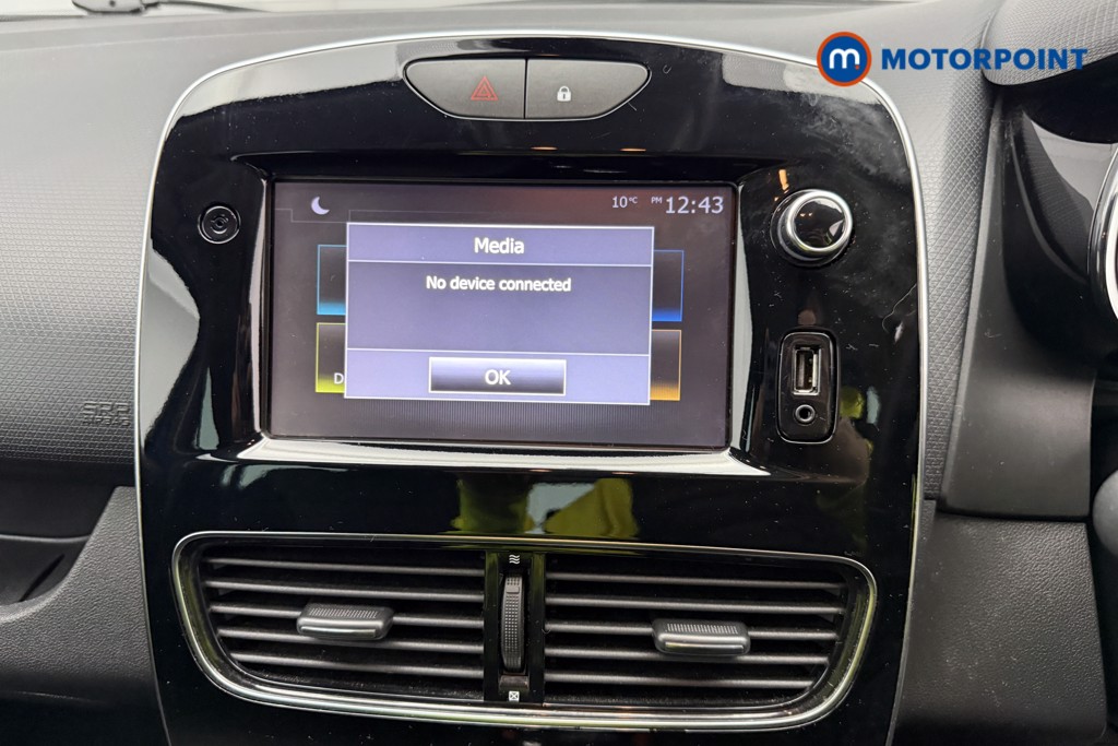 Renault Clio Iconic Manual Petrol Hatchback - Stock Number (1579117) - 26th supplementary image