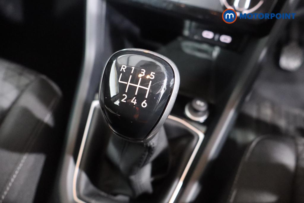 Volkswagen T-Cross SE Manual Petrol SUV - Stock Number (1580221) - 5th supplementary image