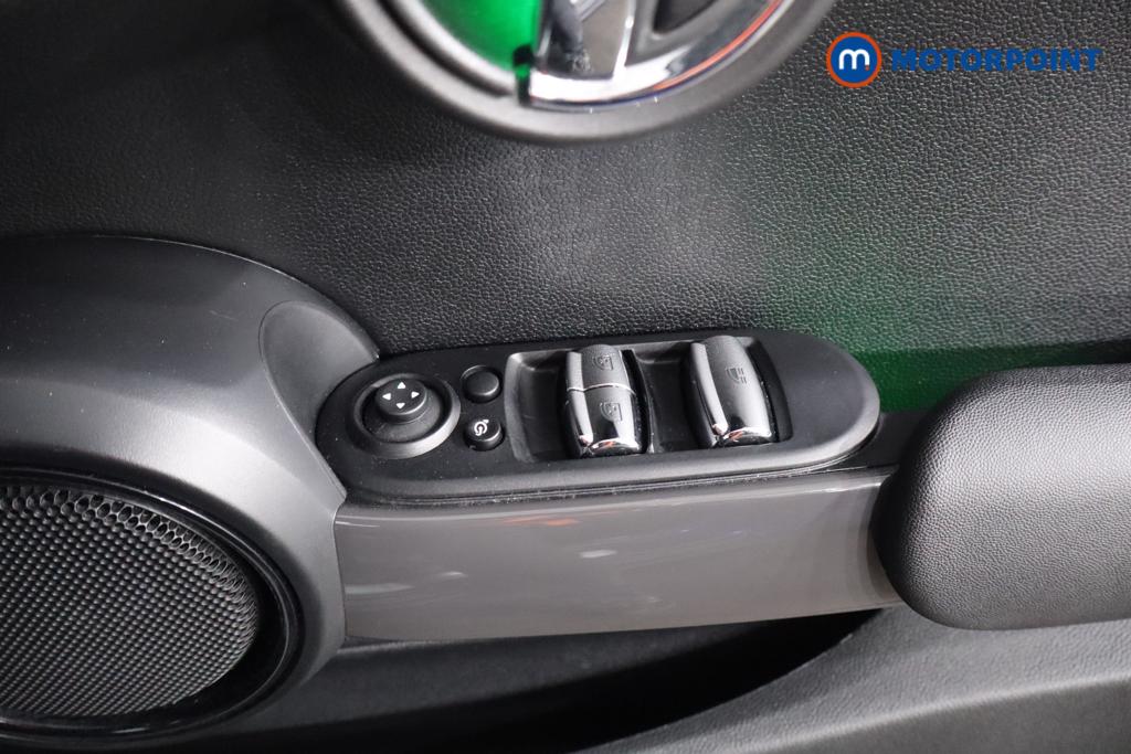 Mini Convertible Cooper Manual Petrol Convertible - Stock Number (1581227) - 7th supplementary image