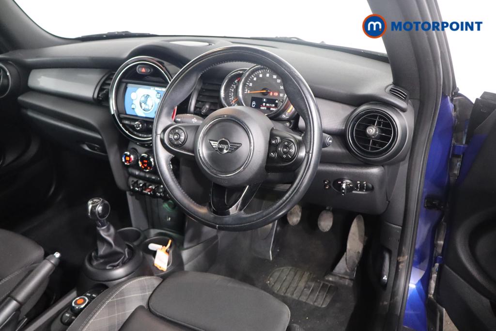 Mini Convertible Cooper Manual Petrol Convertible - Stock Number (1581227) - 1st supplementary image