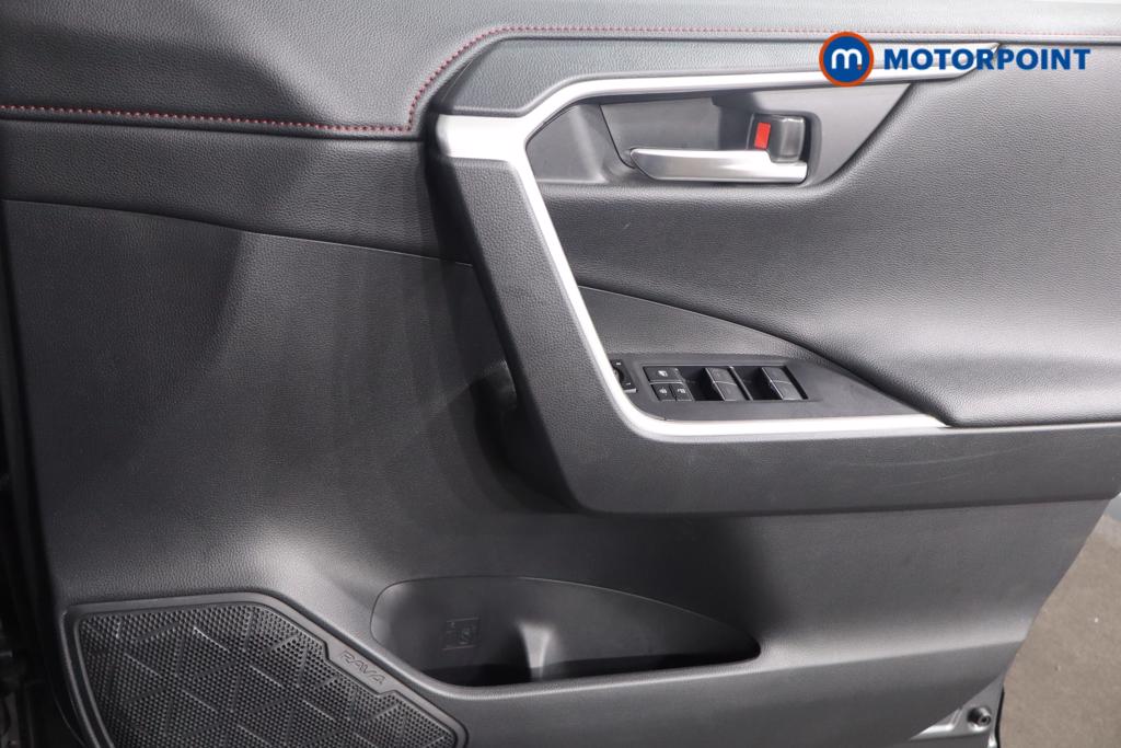Toyota Rav4 Dynamic Automatic Petrol Plug-In Hybrid SUV - Stock Number (1582416) - 9th supplementary image