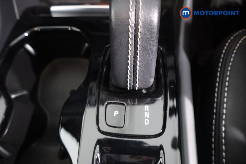 Volvo Xc40 R Design Automatic Petrol SUV - Stock Number (1583525) - 4th supplementary image