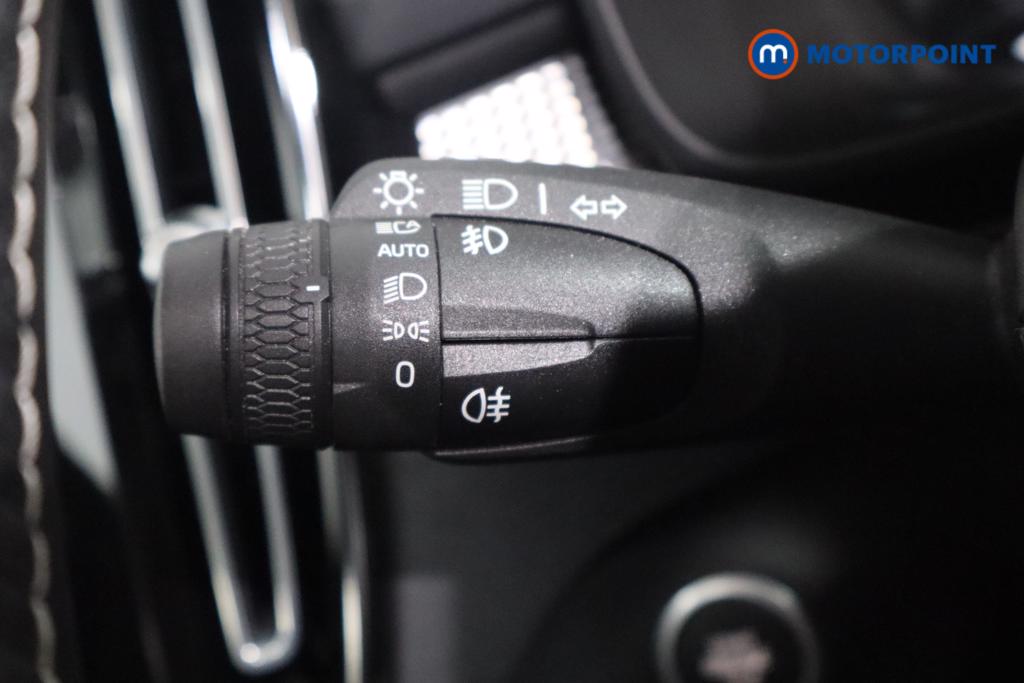 Volvo Xc40 R Design Automatic Petrol SUV - Stock Number (1583525) - 10th supplementary image