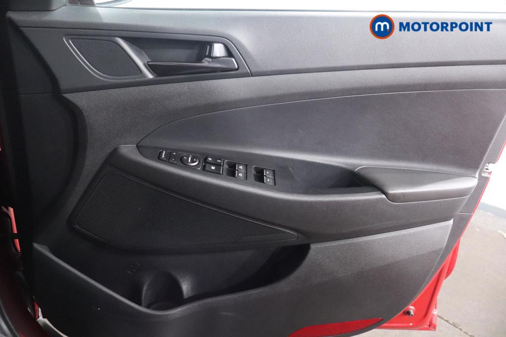 Hyundai Tucson N Line Manual Diesel SUV - Stock Number (1583583) - 14th supplementary image