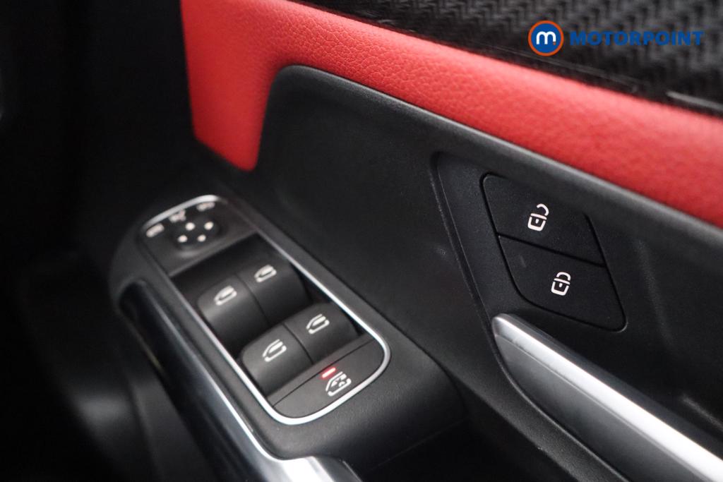 Mercedes-Benz GLA Exclusive Edition Automatic Petrol Plug-In Hybrid SUV - Stock Number (1585646) - 12th supplementary image