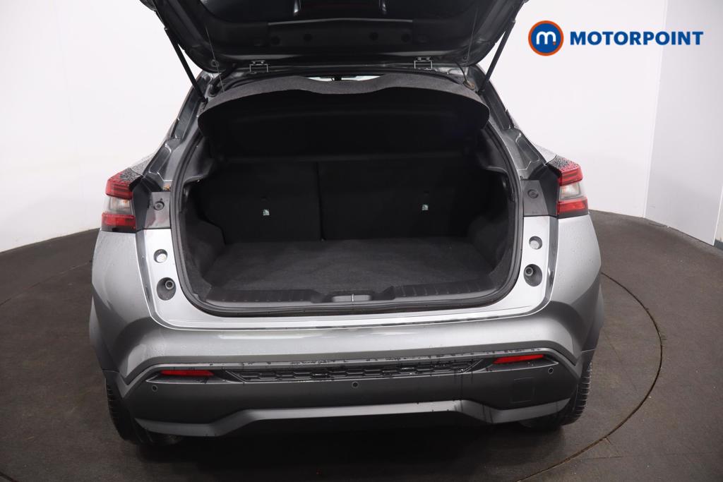 Nissan Juke N-Connecta Automatic Petrol SUV - Stock Number (1585682) - 18th supplementary image