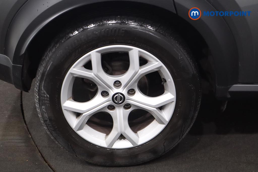 Nissan Juke N-Connecta Automatic Petrol SUV - Stock Number (1585682) - 19th supplementary image