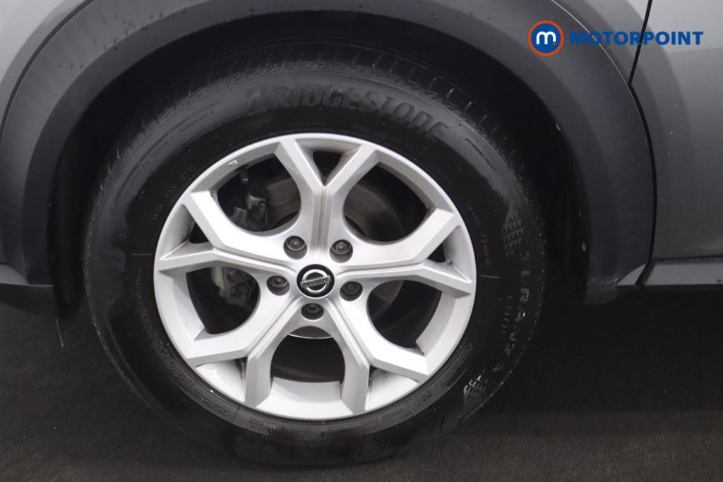 Nissan Juke N-Connecta Automatic Petrol SUV - Stock Number (1585682) - 21st supplementary image