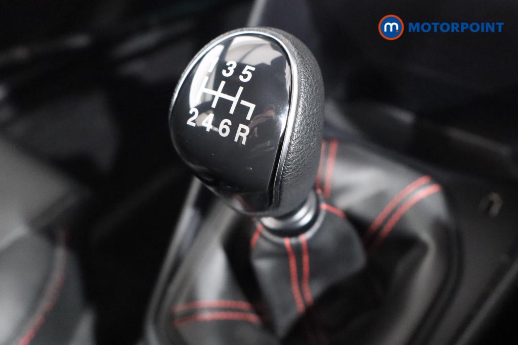 Ford Fiesta St-Line Vignale Manual Petrol Hatchback - Stock Number (1585874) - 8th supplementary image