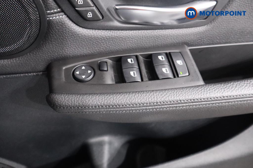 BMW 2 Series Luxury Manual Petrol Estate - Stock Number (1586926) - 9th supplementary image