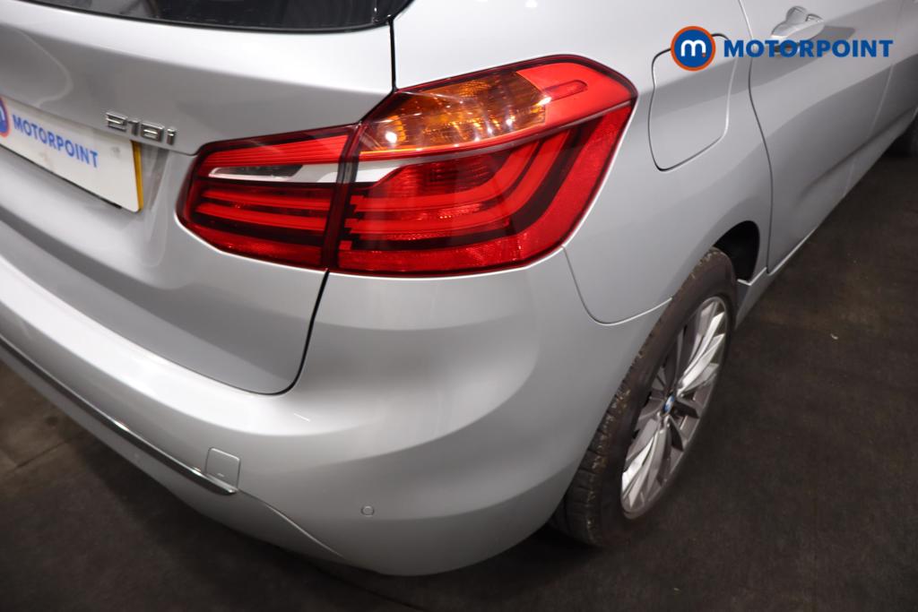 BMW 2 Series Luxury Manual Petrol Estate - Stock Number (1586926) - 17th supplementary image