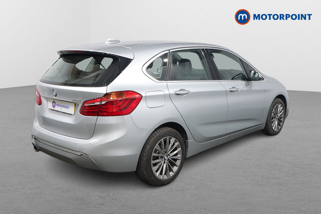 BMW 2 Series Luxury Manual Petrol Estate - Stock Number (1586926) - Drivers side rear corner