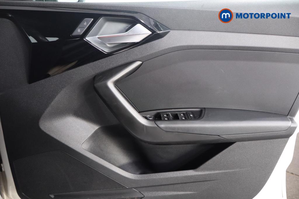 Audi A1 S Line Manual Petrol Hatchback - Stock Number (1587076) - 9th supplementary image