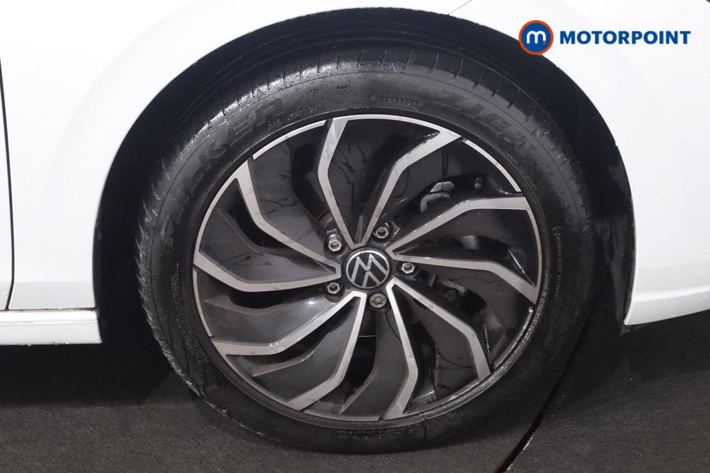 Volkswagen Golf Style Edition Manual Petrol Hatchback - Stock Number (1587382) - 19th supplementary image