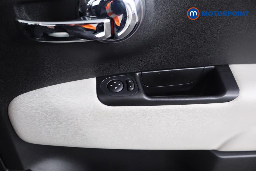 Fiat 500 Star Manual Petrol Convertible - Stock Number (1587426) - 8th supplementary image