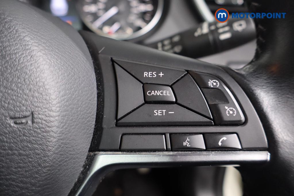 Nissan Qashqai N-Connecta Manual Petrol SUV - Stock Number (1587442) - 6th supplementary image