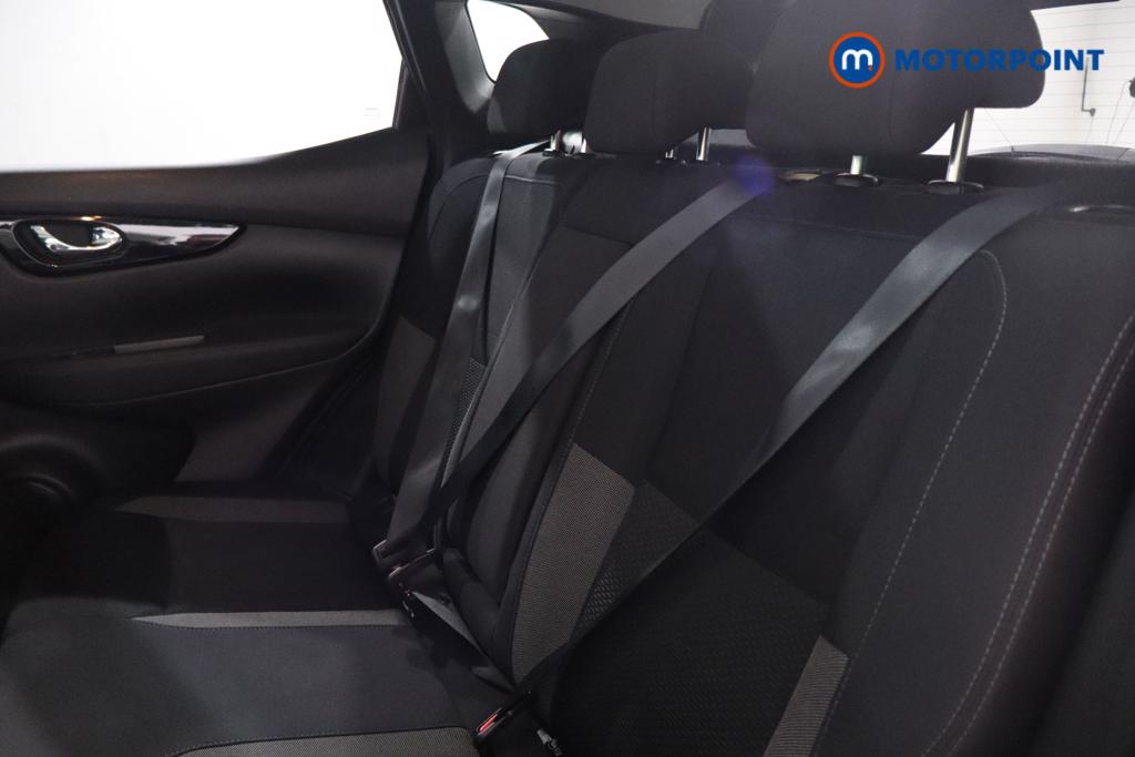 Nissan Qashqai N-Connecta Manual Petrol SUV - Stock Number (1587442) - 11th supplementary image