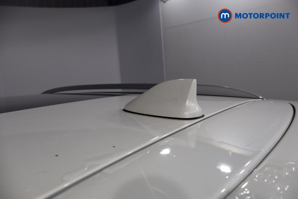 Nissan Qashqai N-Connecta Manual Petrol SUV - Stock Number (1587442) - 13th supplementary image