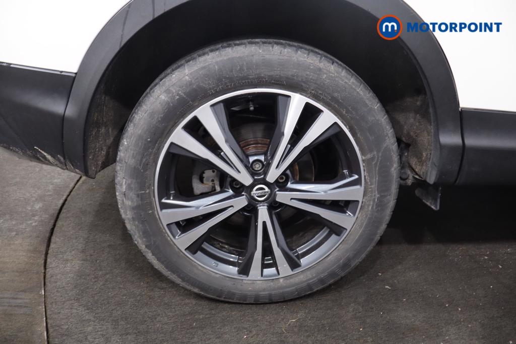 Nissan Qashqai N-Connecta Manual Petrol SUV - Stock Number (1587442) - 21st supplementary image