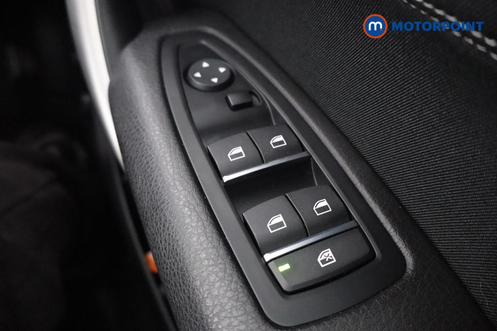 BMW 1 Series Sport Manual Diesel Hatchback - Stock Number (1588036) - 11th supplementary image