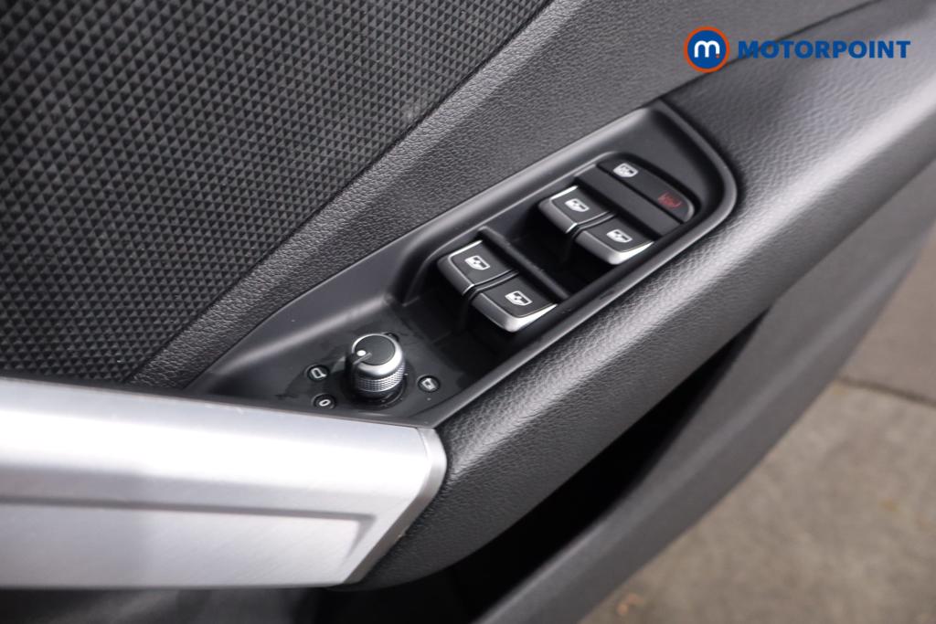 Audi Q2 S Line Manual Petrol SUV - Stock Number (1588089) - 9th supplementary image