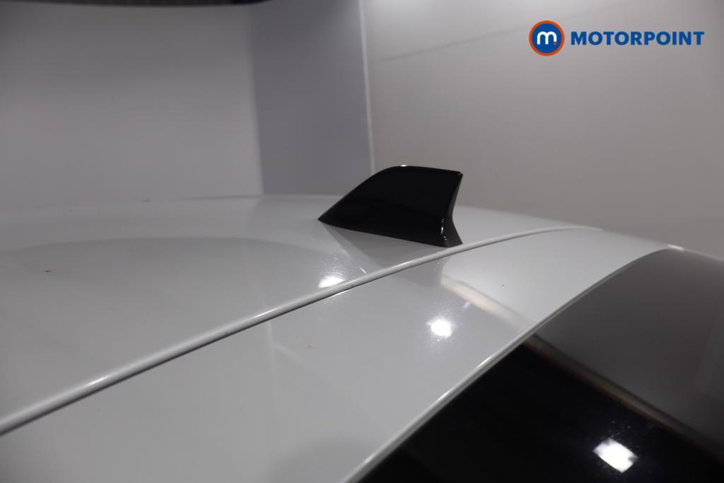 Renault Arkana R.S. Line Automatic Petrol-Electric Hybrid SUV - Stock Number (1588856) - 13th supplementary image