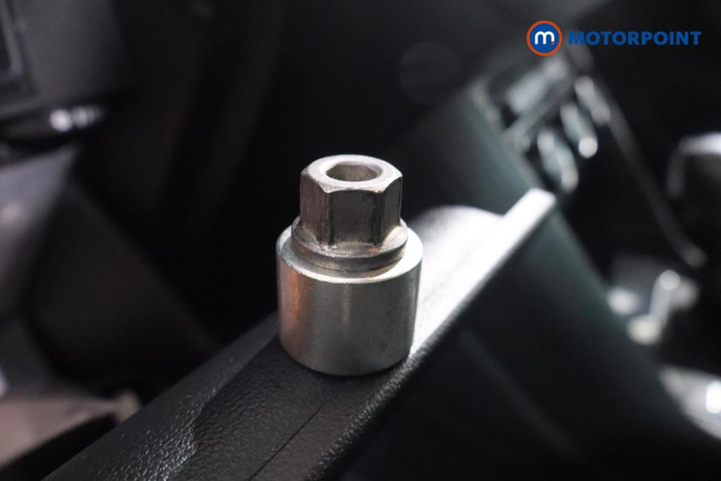 Volkswagen Tiguan Match Automatic Petrol SUV - Stock Number (1588922) - 13th supplementary image