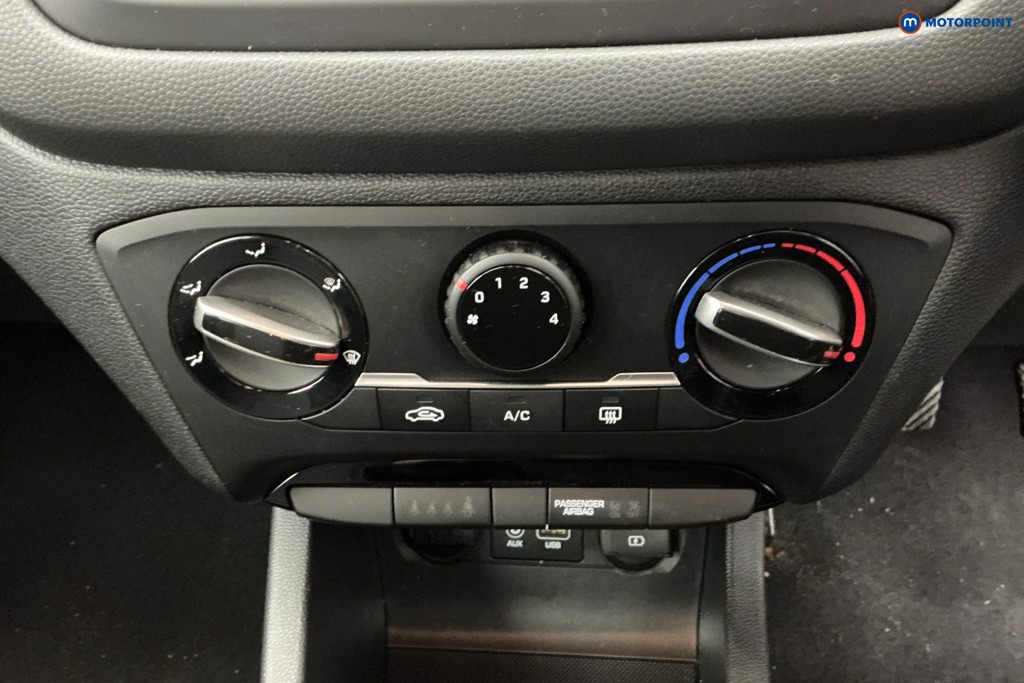 Hyundai I20 S Connect Manual Petrol Hatchback - Stock Number (1589078) - 14th supplementary image