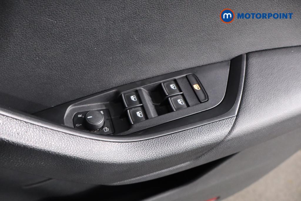 Skoda Karoq Se L Manual Petrol SUV - Stock Number (1589502) - 9th supplementary image