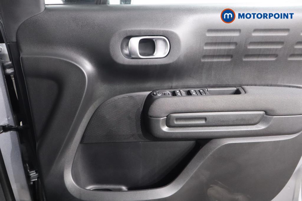 Citroen C3 Aircross Feel Manual Petrol SUV - Stock Number (1590041) - 9th supplementary image