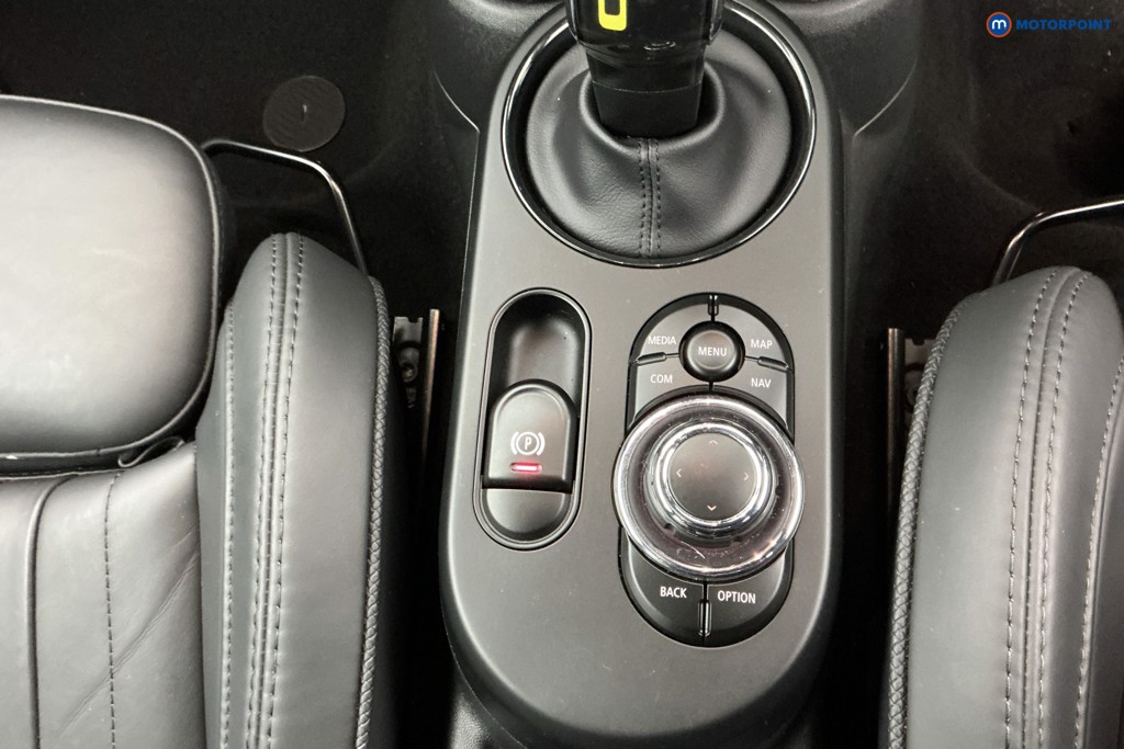 Mini Hatchback Cooper S Level 3 Automatic Electric Hatchback - Stock Number (1590097) - 15th supplementary image