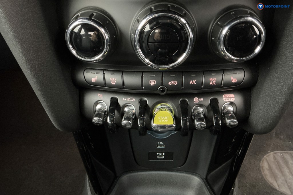 Mini Hatchback Cooper S Level 3 Automatic Electric Hatchback - Stock Number (1590097) - 16th supplementary image