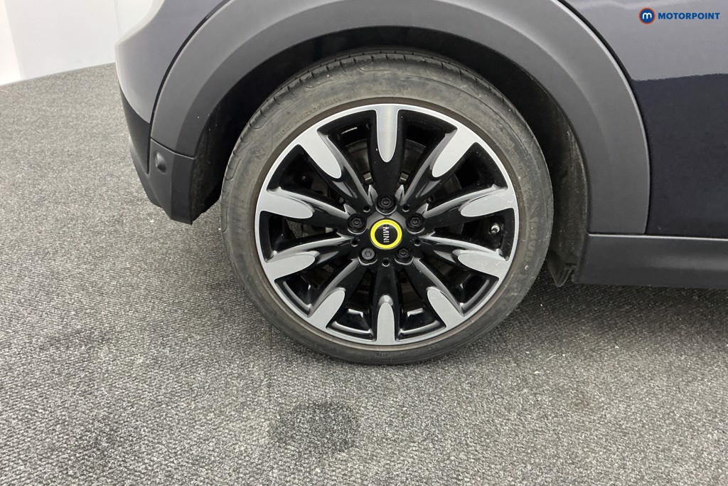 Mini Hatchback Cooper S Level 3 Automatic Electric Hatchback - Stock Number (1590097) - 32nd supplementary image