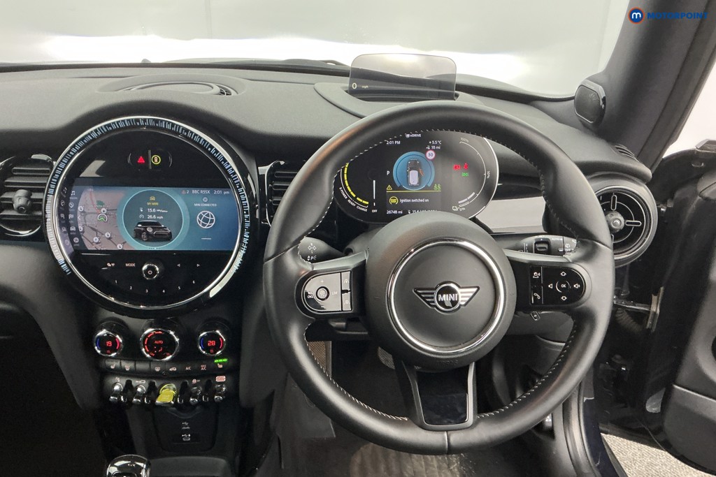 Mini Hatchback Cooper S Level 3 Automatic Electric Hatchback - Stock Number (1590097) - 1st supplementary image