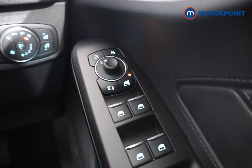 Ford Focus Active Vignale Automatic Petrol Hatchback - Stock Number (1590334) - 12th supplementary image