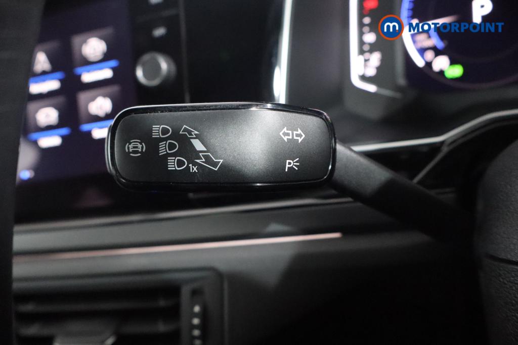 Volkswagen Polo R-Line Automatic Petrol Hatchback - Stock Number (1590575) - 8th supplementary image