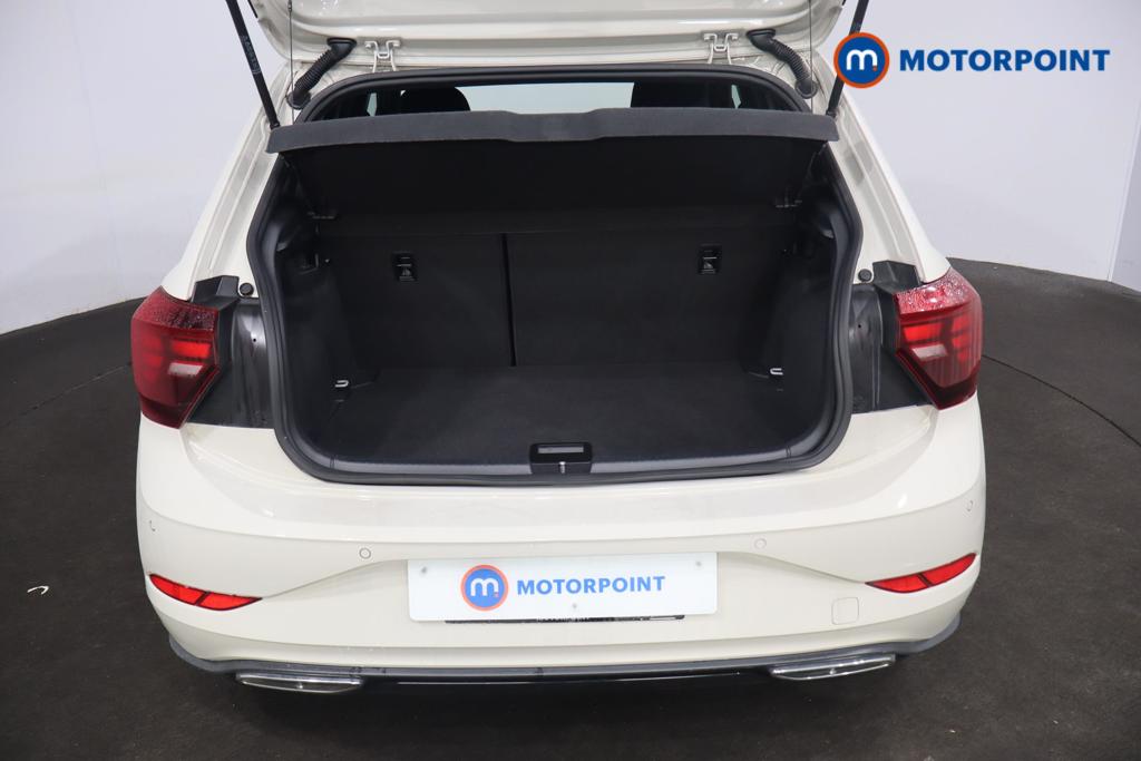 Volkswagen Polo R-Line Automatic Petrol Hatchback - Stock Number (1590575) - 17th supplementary image