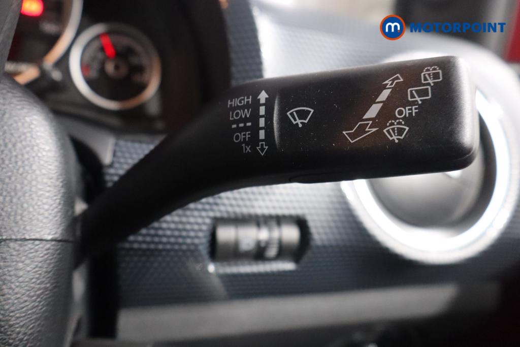 Volkswagen UP Move Up Manual Petrol Hatchback - Stock Number (1590594) - 7th supplementary image