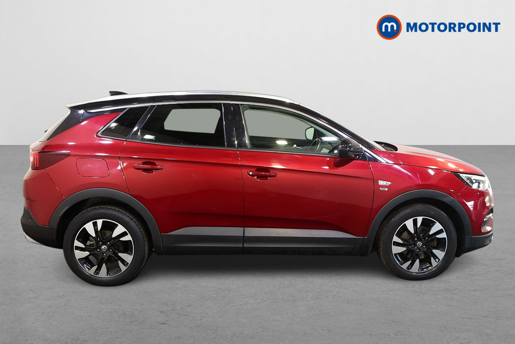 Vauxhall Grandland X Griffin Edition Automatic Petrol SUV - Stock Number (1590888) - Drivers side